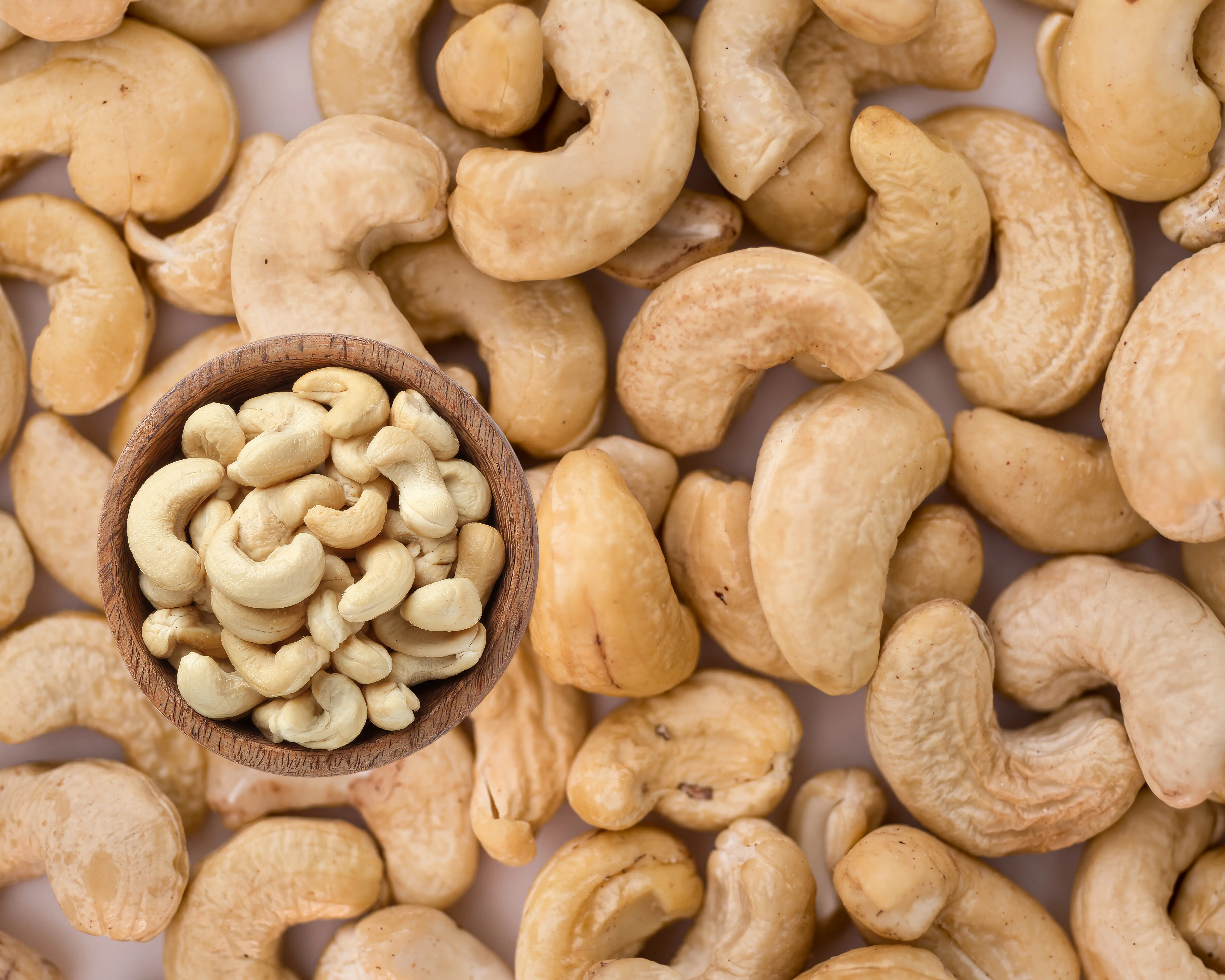 Cashew Nuts & Groundnuts